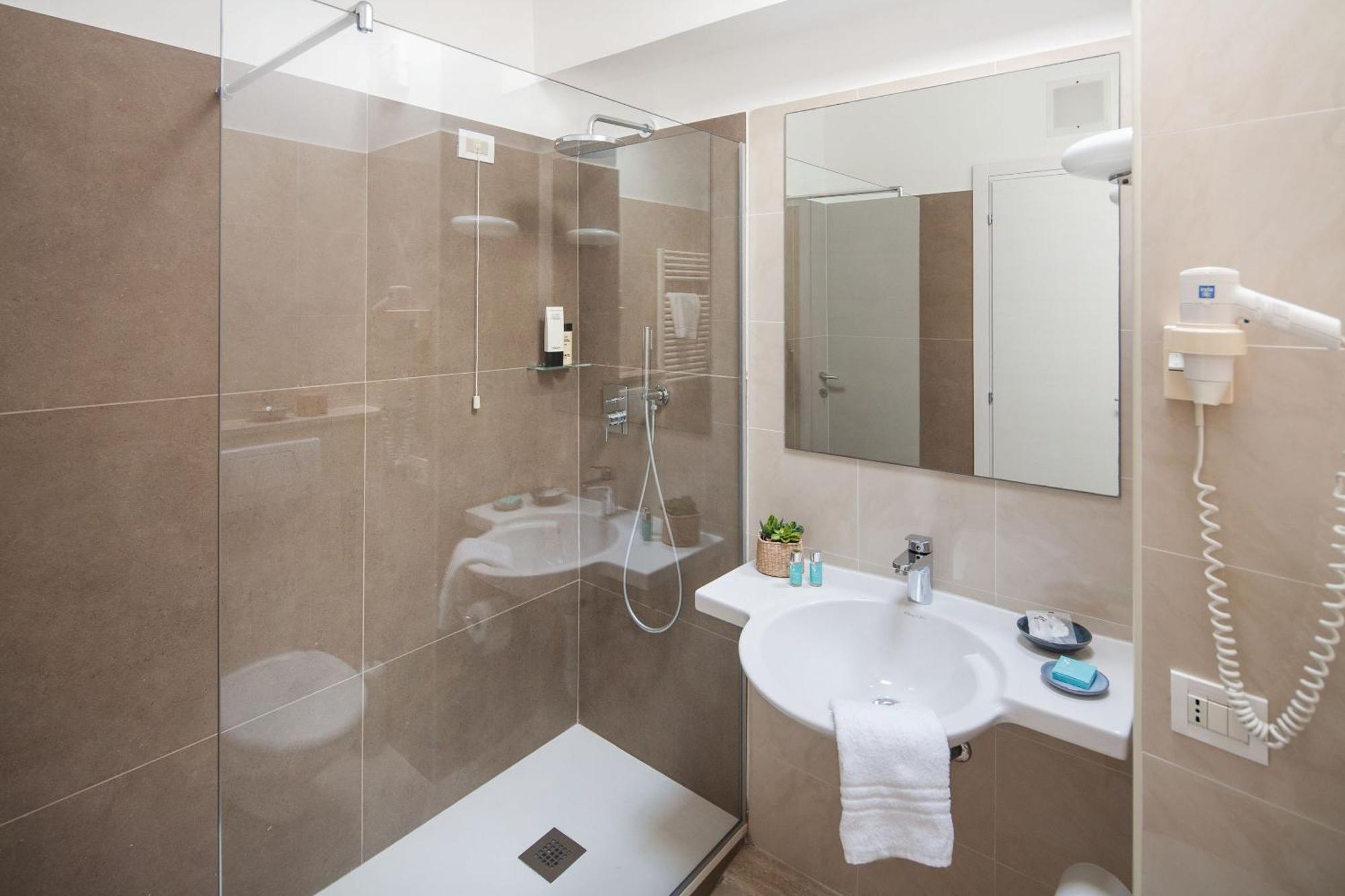 Hotel Moresco Diano Marina Dış mekan fotoğraf