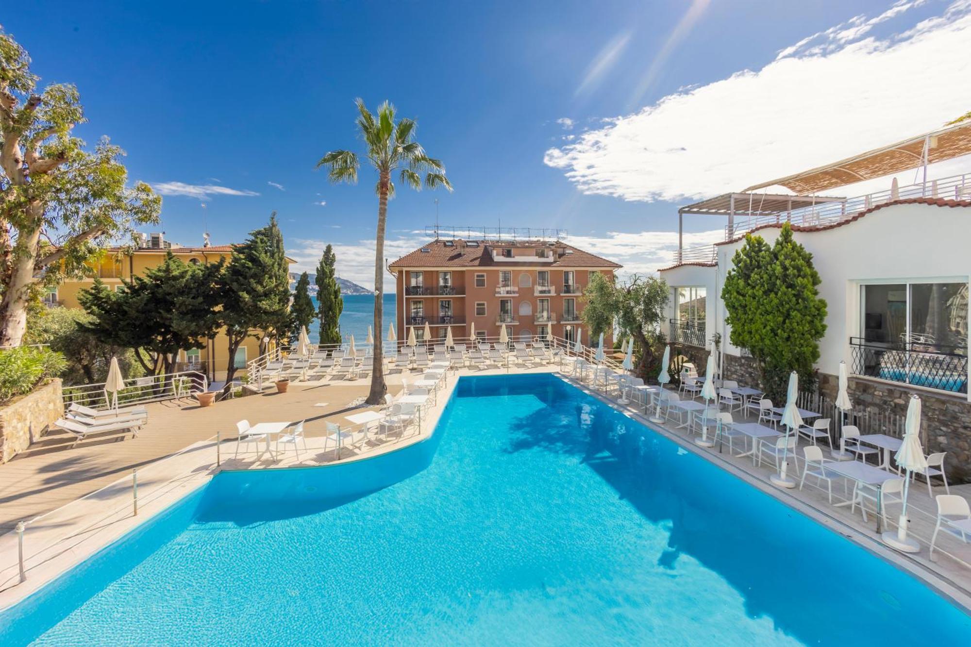 Hotel Moresco Diano Marina Dış mekan fotoğraf