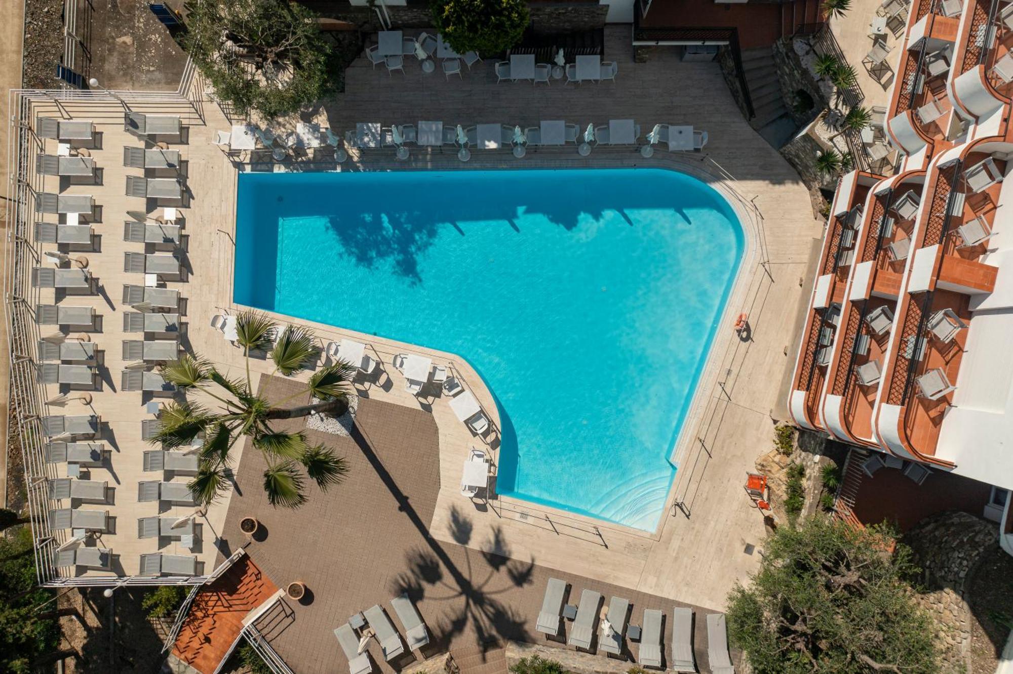 Hotel Moresco Diano Marina Dış mekan fotoğraf